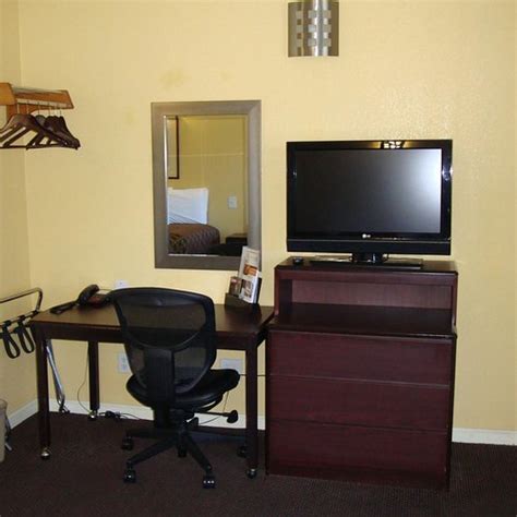THE 10 BEST Elk Grove Hotel Deals (Jan 2024) .